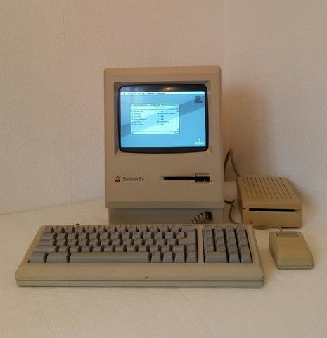 MacIntosh plus